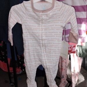 Cloud Island Blush and Cream Patterned Footie